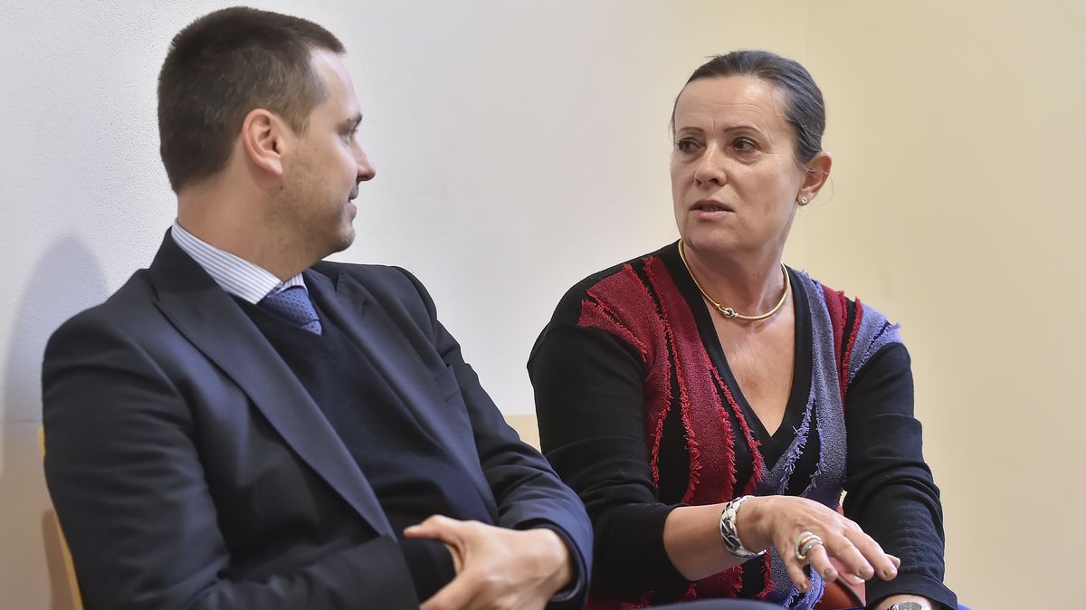 Vitásková při jmenování Vesecké pravomoci nezneužila, řekl soud
